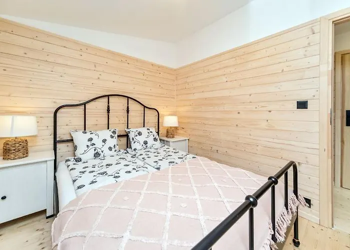 Na Brodku بيت للعطل